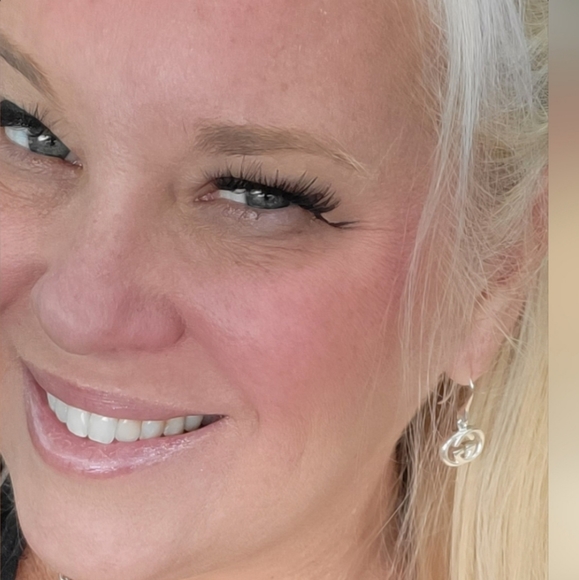 STUNNING Gucci ❤️ Luxury Earrings ✨️ A must have! - Picture 2 of 10